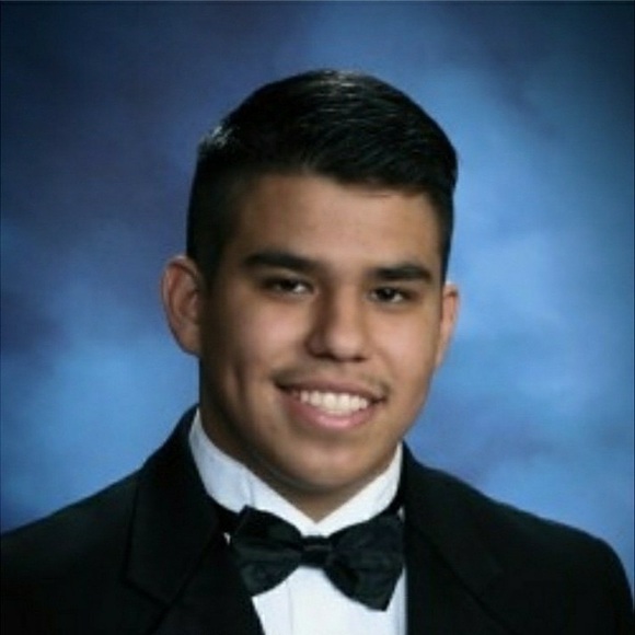 Meet your Posher, Robert - Picture 1 of 1